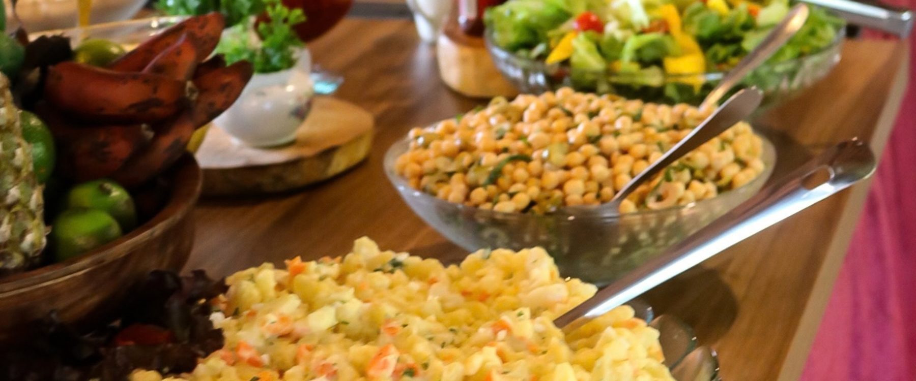 Saladas do buffet